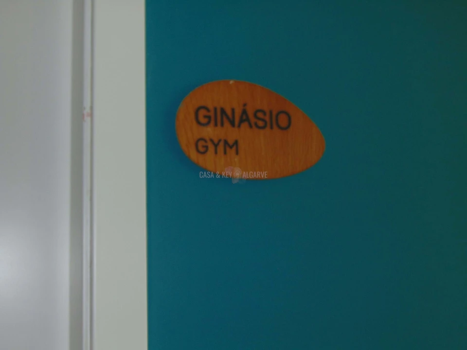 Apartamento T2 para Venda em Mexilhoeira Grande Foto 52