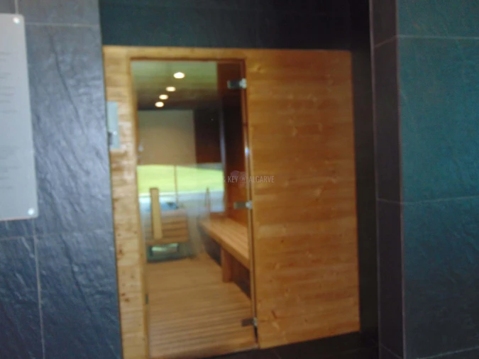 Apartamento T2 para Venda em Mexilhoeira Grande Foto 57