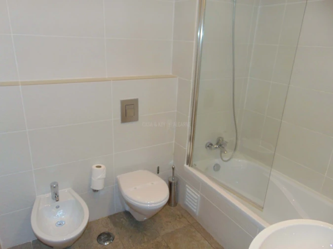 Apartamento T2 para Venda em Mexilhoeira Grande Foto 11