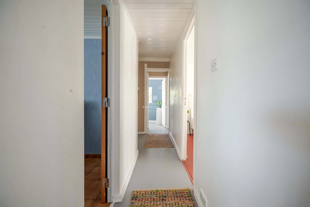 Moradia T3 para Venda em Salir Foto 26