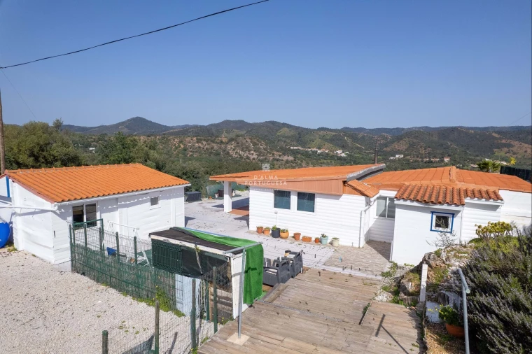 Moradia T3 para Venda em Salir Foto 6