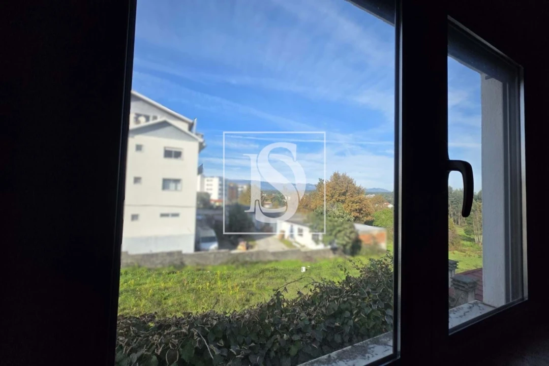 Moradia T6 para Venda em Tondela e Nandufe Foto 5