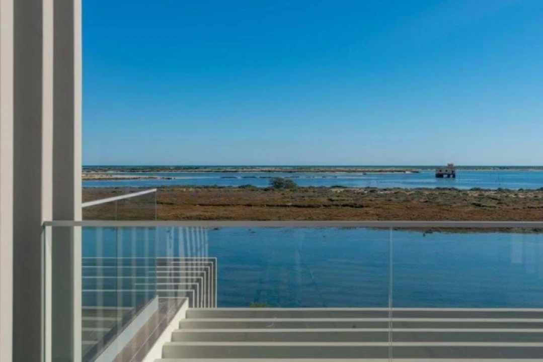 Apartamento T1 para Venda em Olhão Foto 17