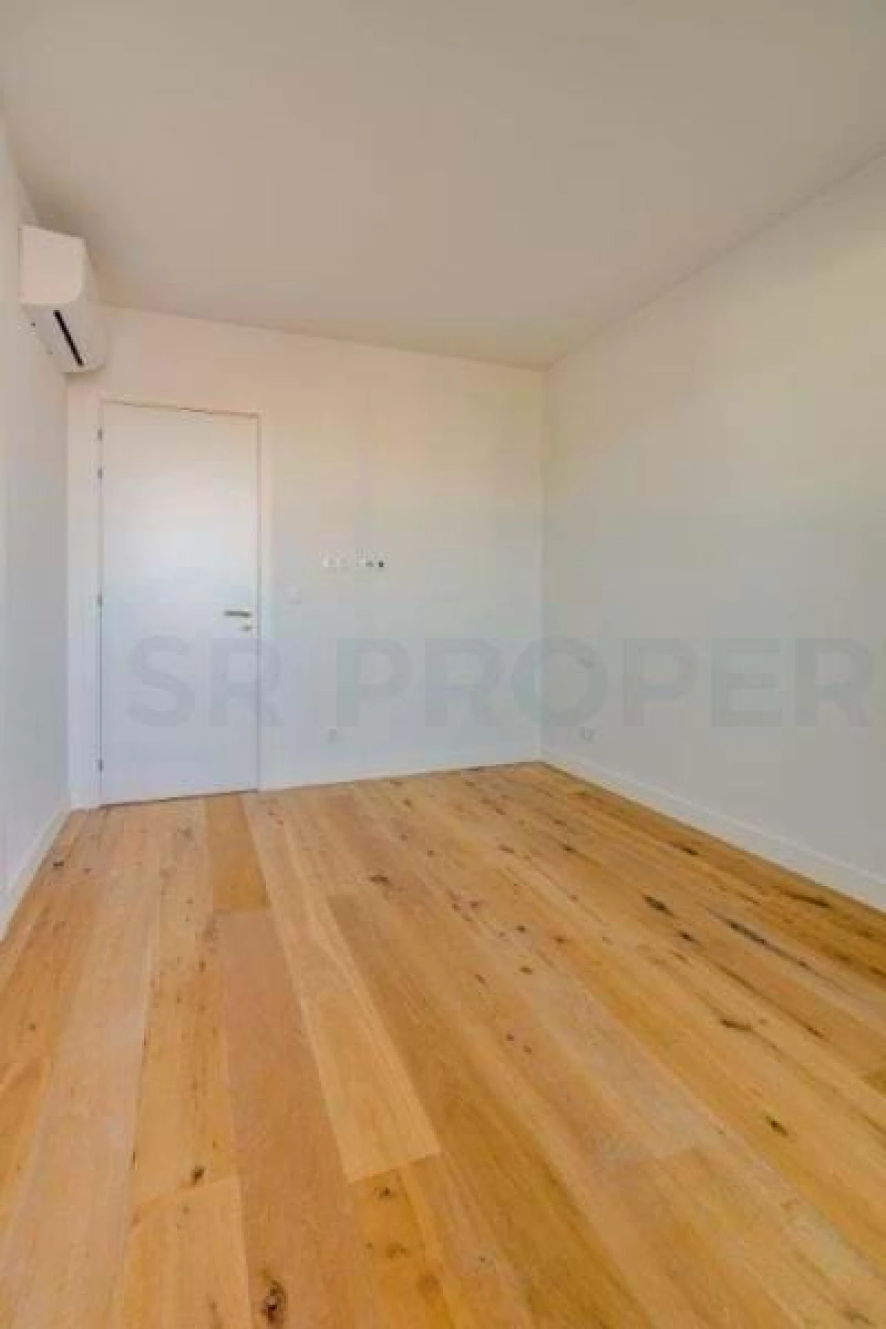 Apartamento T3 para Venda em Olhão Foto 16