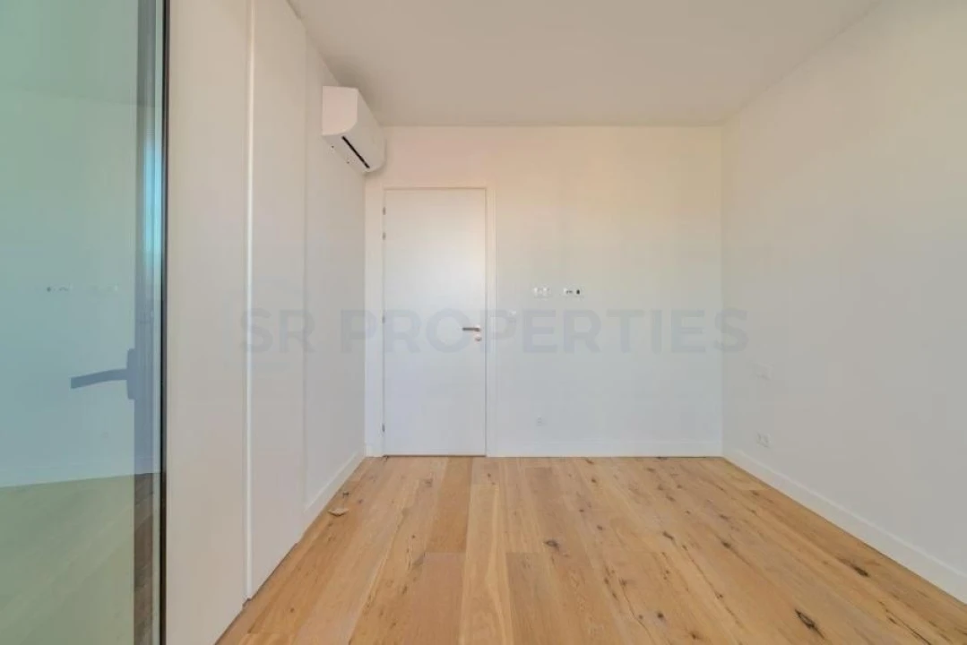 Apartamento T3 para Venda em Olhão Foto 17