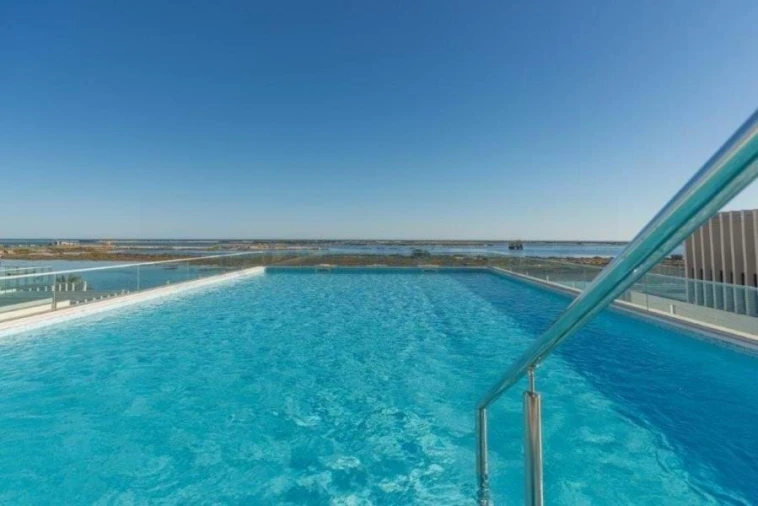 Apartamento T3 para Venda em Olhão Foto 15