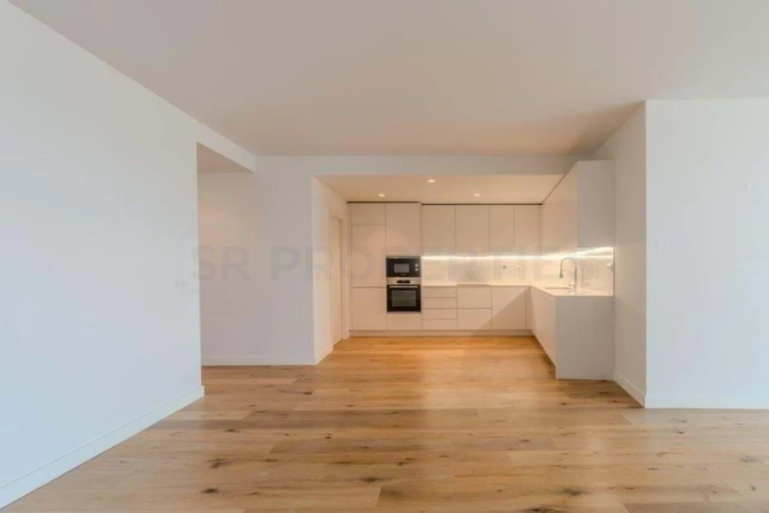 Apartamento T3 para Venda em Olhão Foto 9