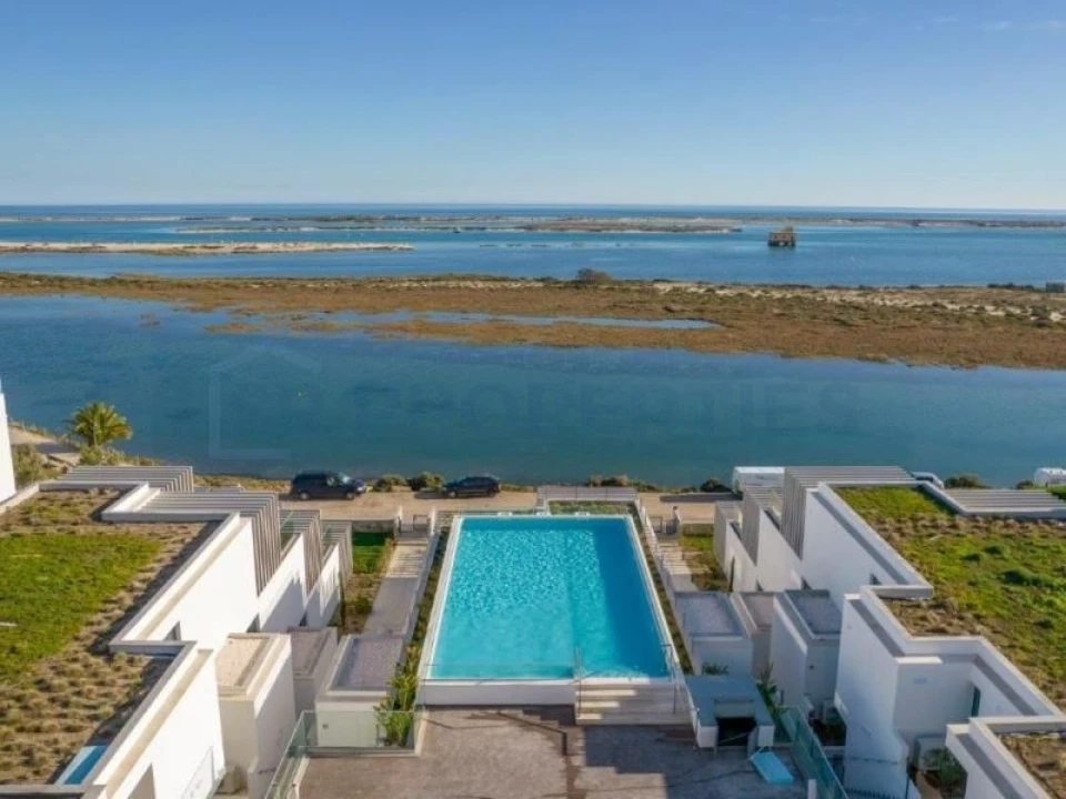 Apartamento T3 para Venda em Olhão Foto 5