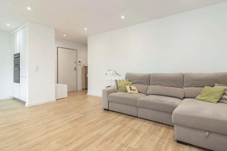 Apartamento T2 para Venda em Alhos Vedros Foto 8