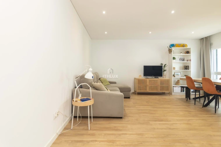 Apartamento T2 para Venda em Alhos Vedros Foto 2