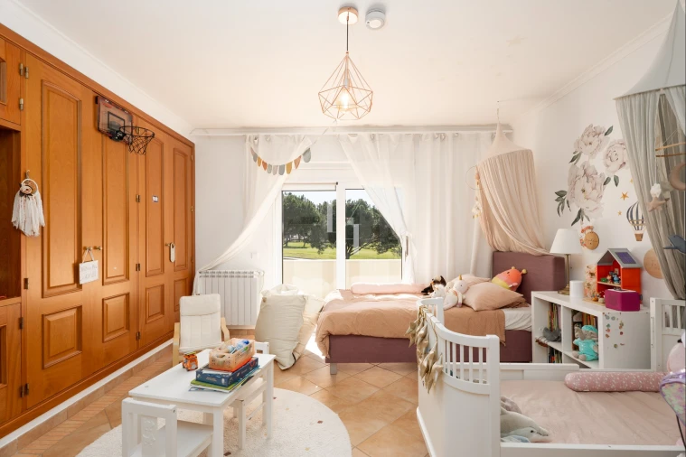 Moradia T3 para Venda em Quarteira Foto 16