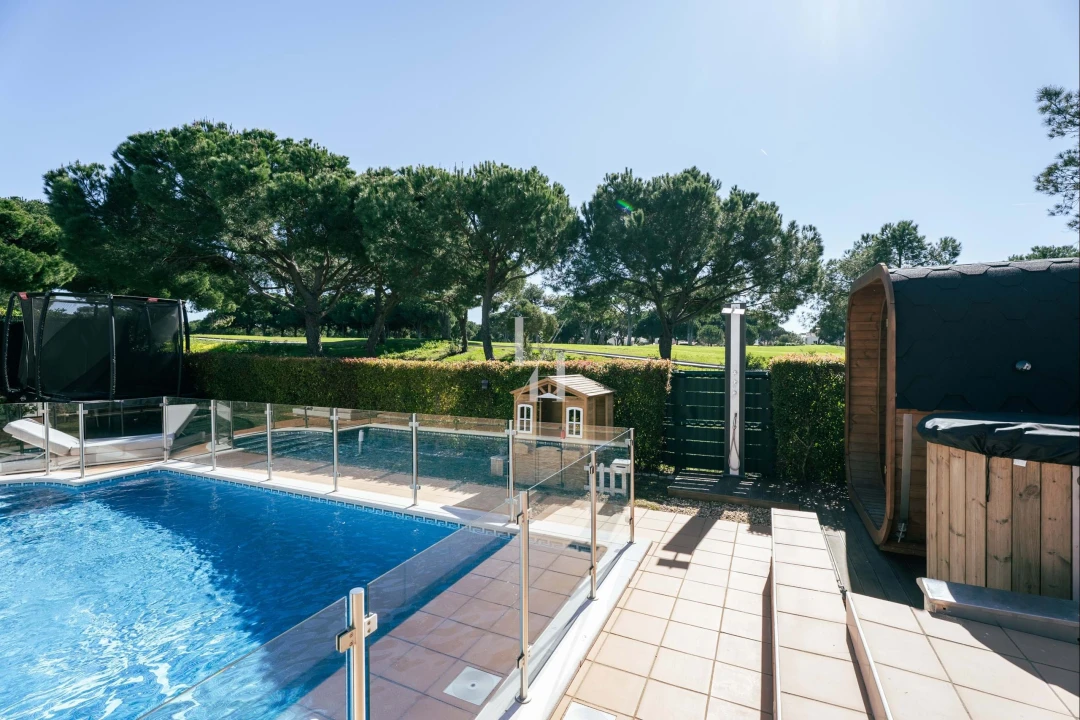 Moradia T3 para Venda em Quarteira Foto 35