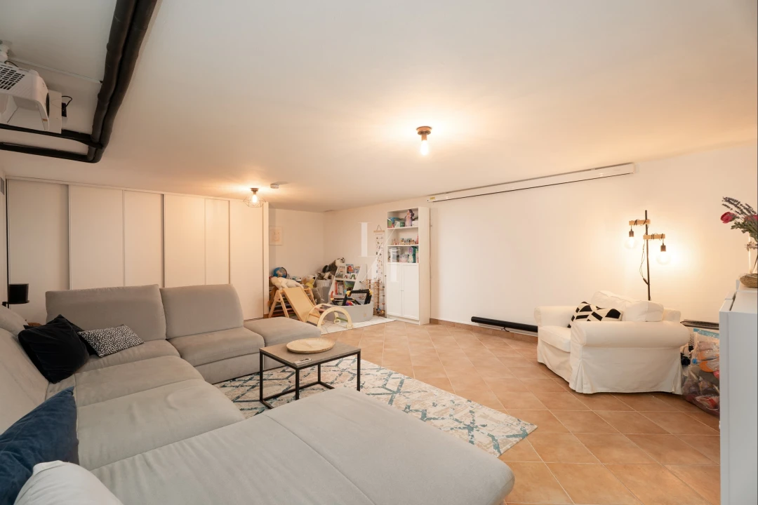 Moradia T3 para Venda em Quarteira Foto 28