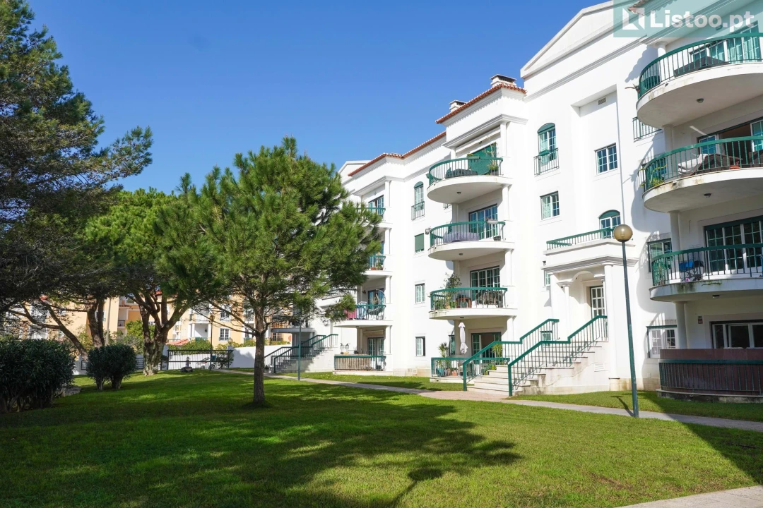 Apartamento T2 para Venda em Alcabideche Foto 1