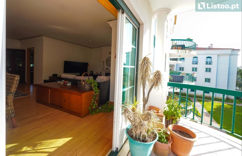 Apartamento T2 para Venda em Alcabideche Foto 8