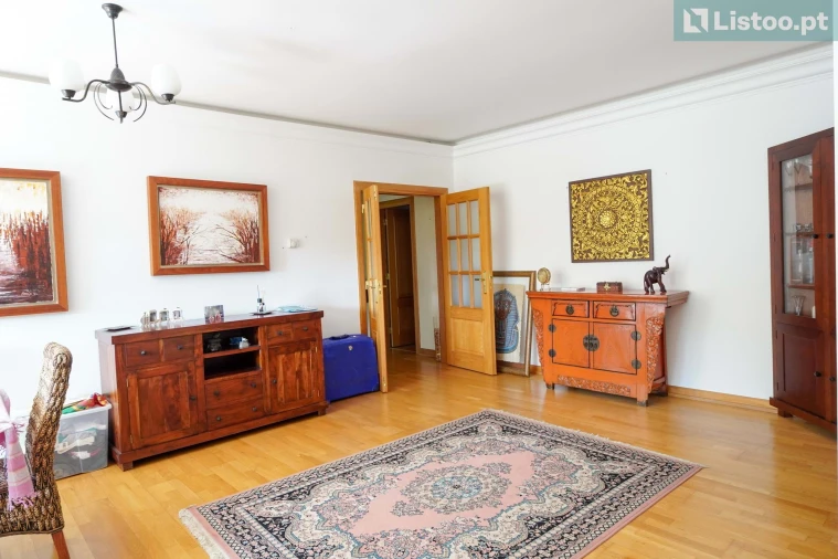 Apartamento T2 para Venda em Alcabideche Foto 3