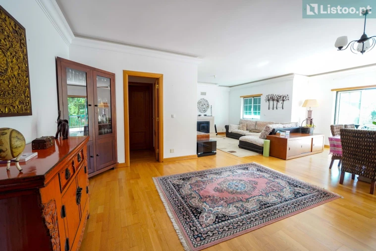 Apartamento T2 para Venda em Alcabideche Foto 4