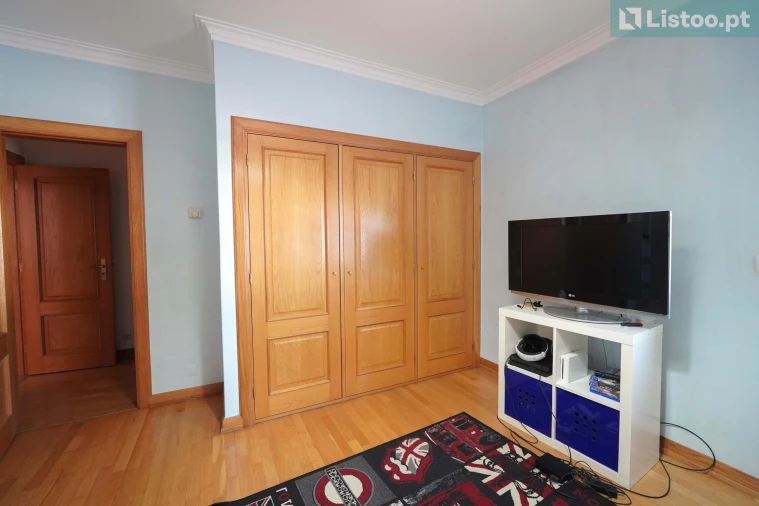 Apartamento T2 para Venda em Alcabideche Foto 17