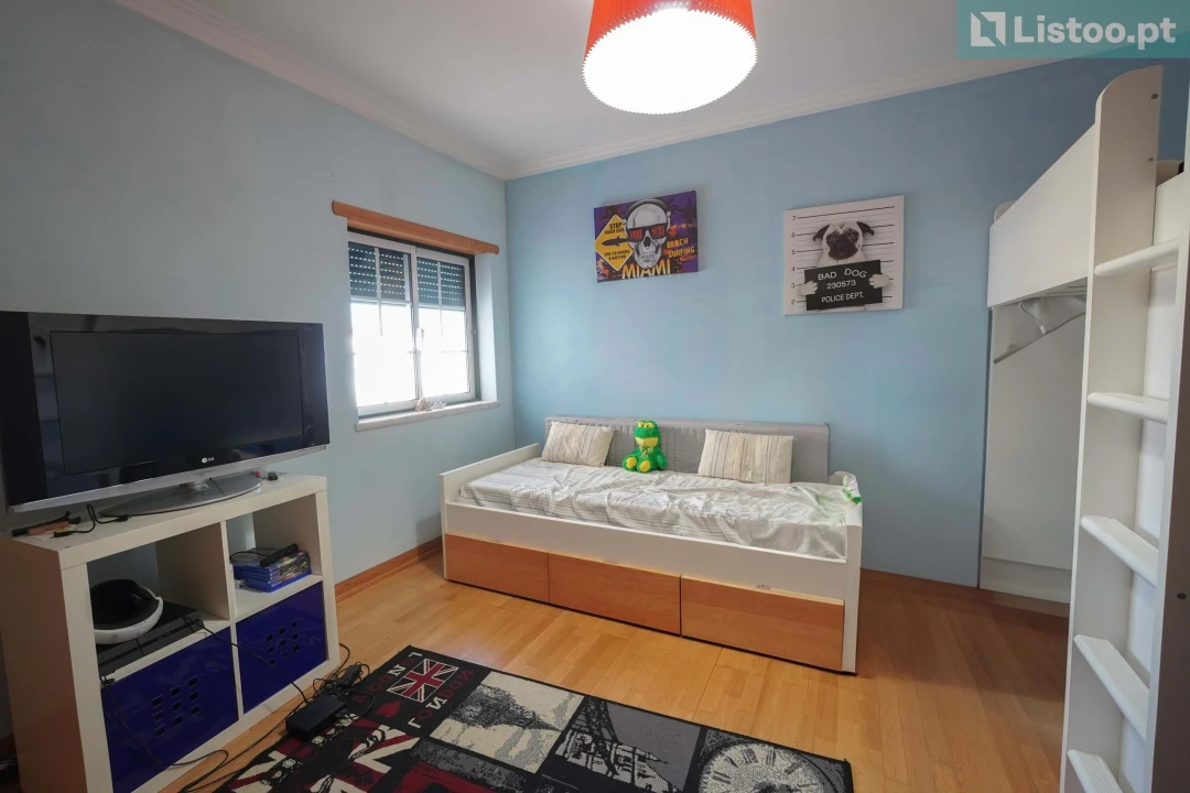 Apartamento T2 para Venda em Alcabideche Foto 16