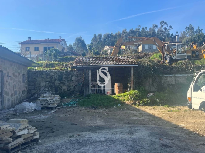 Moradia T3 para Venda em Pico de Regalados, Gondiães e Mós Foto 20