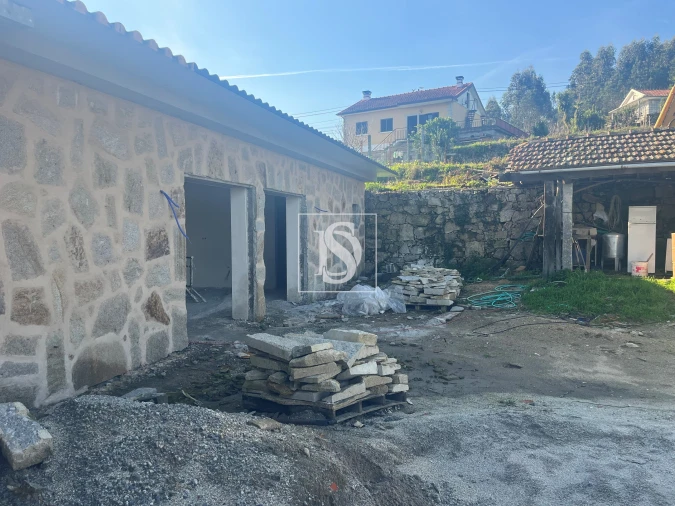 Moradia T3 para Venda em Pico de Regalados, Gondiães e Mós Foto 21