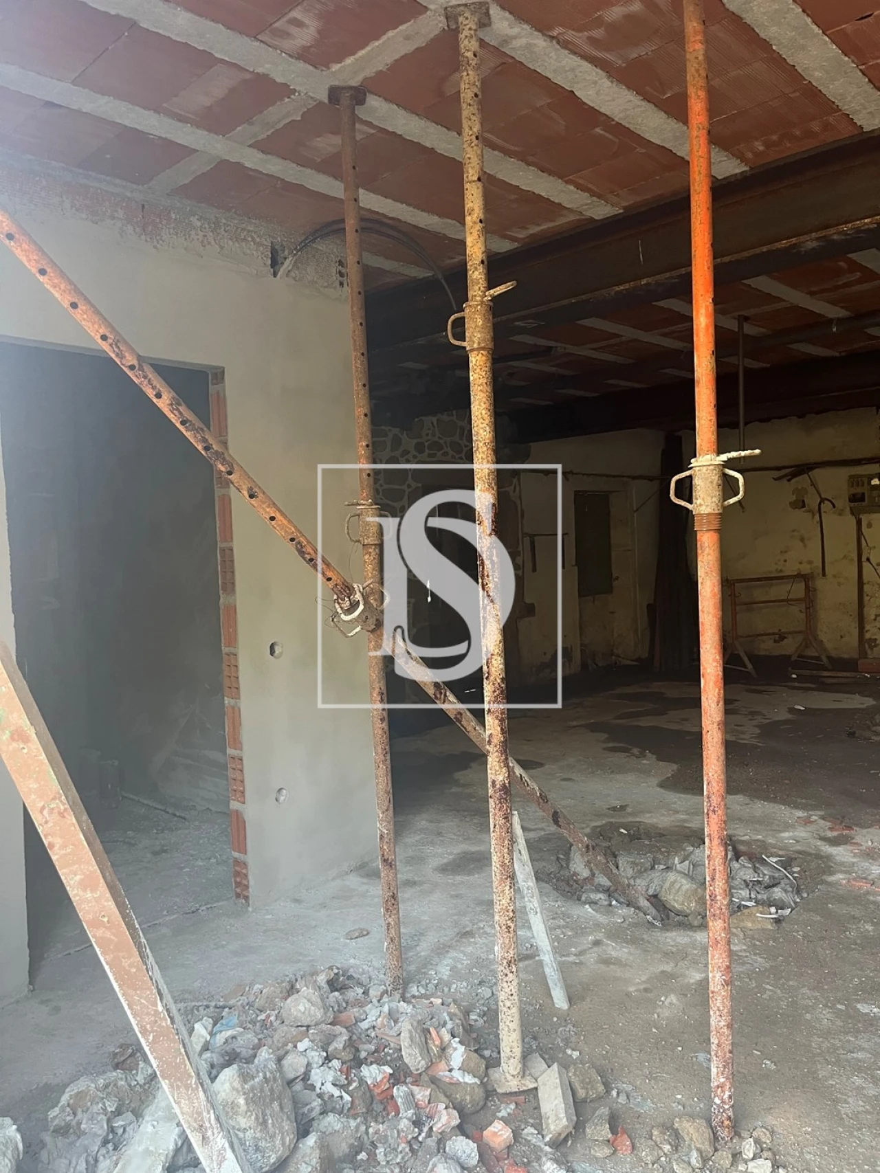 Moradia T3 para Venda em Pico de Regalados, Gondiães e Mós Foto 29