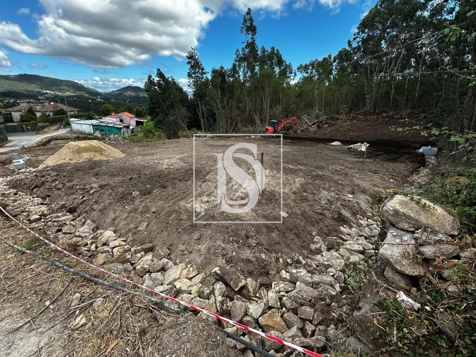 Moradia T3 para Venda em Estorãos Foto 5