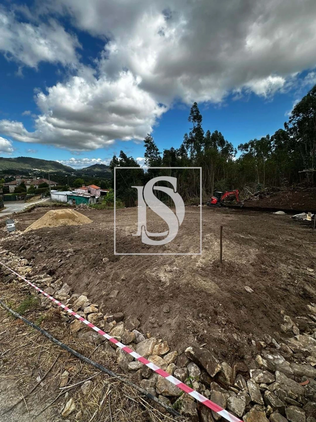 Moradia T3 para Venda em Estorãos Foto 4