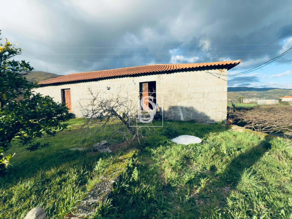 Quinta T6 para Venda em Valdreu Foto 11