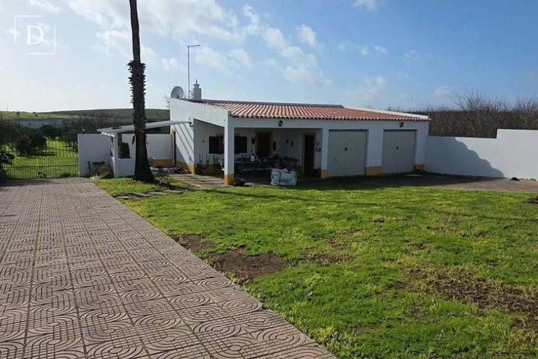 Moradia T3 para Venda em Beja (Salvador e Santa Maria da Feira) Foto 7