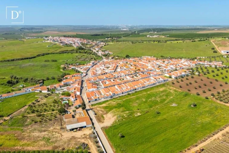 Moradia T3 para Venda em Beja (Salvador e Santa Maria da Feira) Foto 45