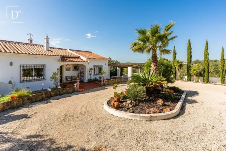 Moradia T3 para Venda em Albufeira e Olhos de Água Foto 4