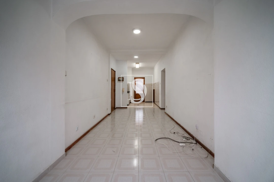 Apartamento T1 para Venda em Arcozelo Foto 3