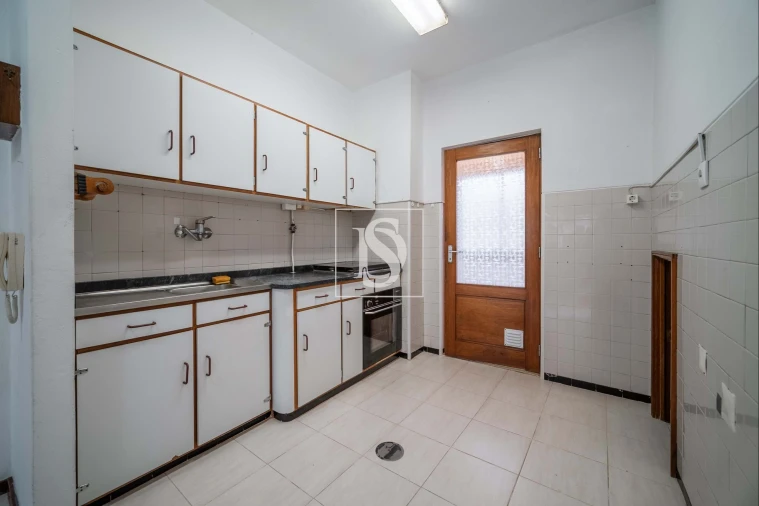 Apartamento T1 para Venda em Arcozelo Foto 2