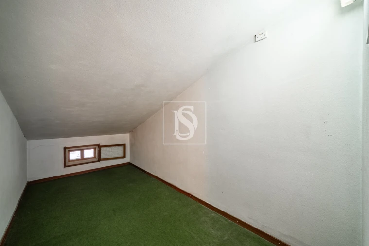 Apartamento T1 para Venda em Arcozelo Foto 10