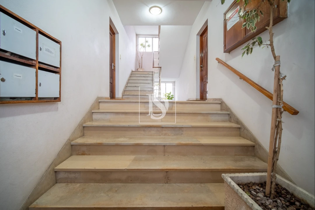 Apartamento T1 para Venda em Arcozelo Foto 14