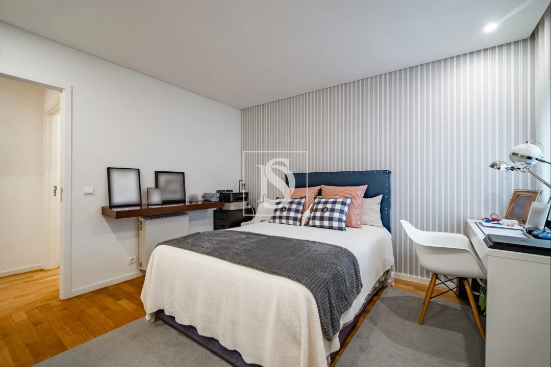 Apartamento T3 para Venda em Arcozelo Foto 20