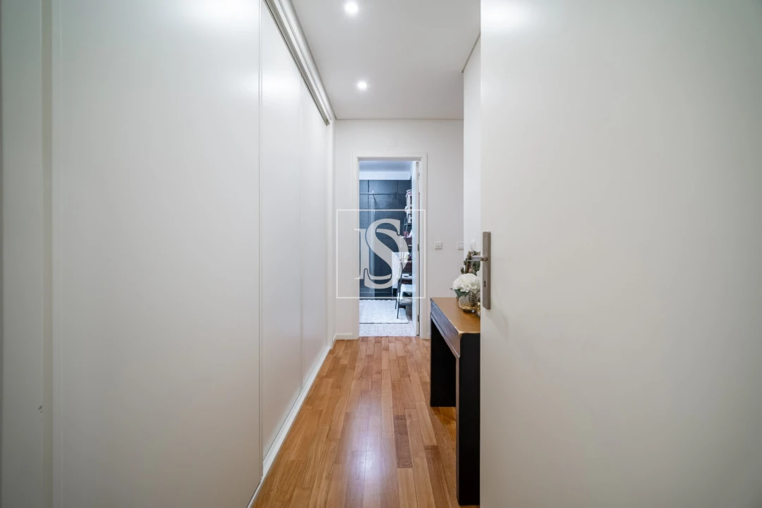 Apartamento T3 para Venda em Arcozelo Foto 13