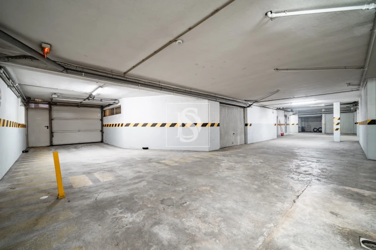 Apartamento T3 para Venda em Arcozelo Foto 24