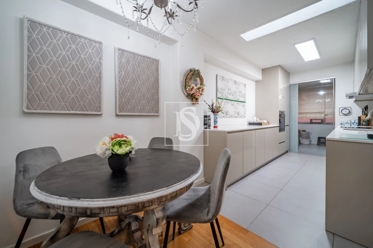 Apartamento T3 para Venda em Arcozelo Foto 5