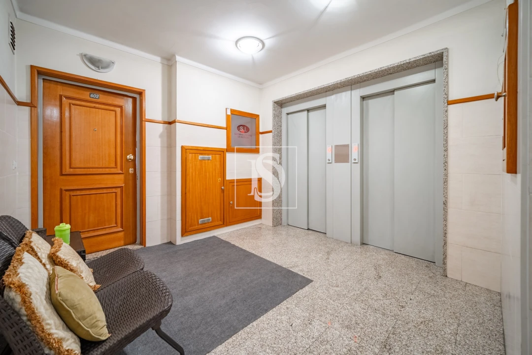 Apartamento T3 para Venda em Arcozelo Foto 22