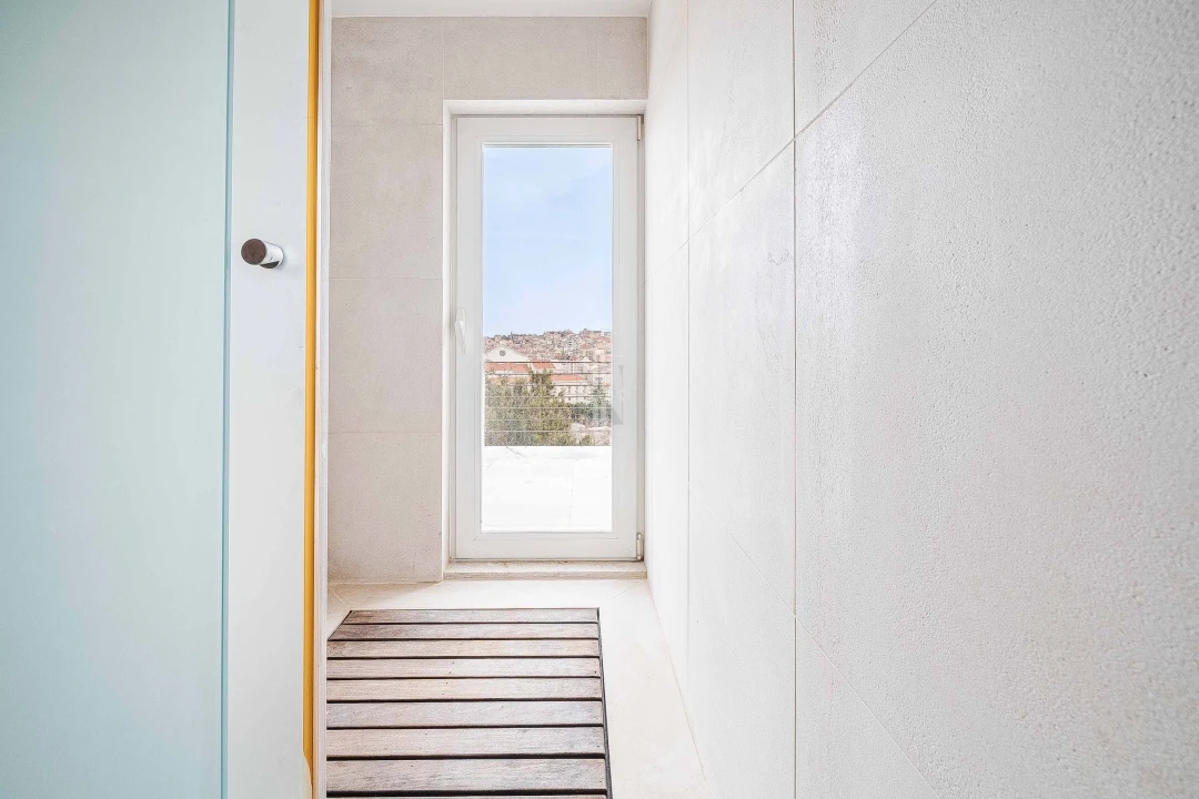 Apartamento T6 para Venda em Estrela Foto 47