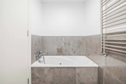 Apartamento T6 para Venda em Estrela