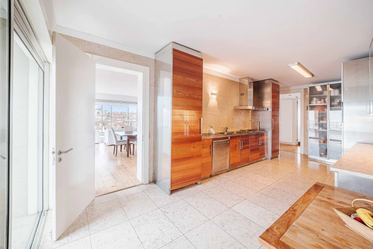 Apartamento T6 para Venda em Estrela Foto 31