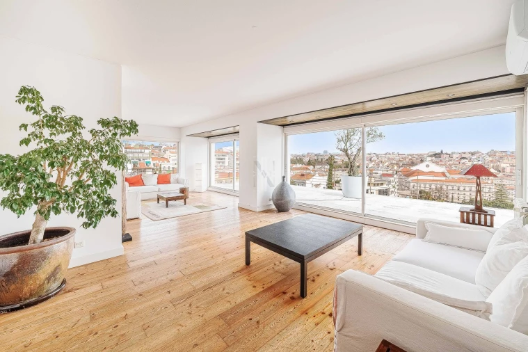 Apartamento T6 para Venda em Estrela Foto 3