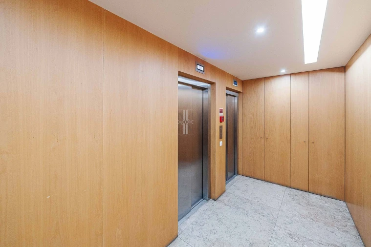 Apartamento T6 para Venda em Estrela Foto 68