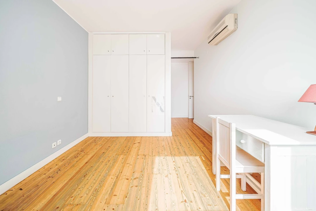 Apartamento T6 para Venda em Estrela Foto 54