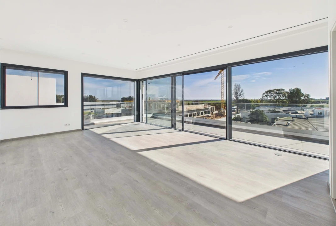 Moradia T6 para Venda em Tavira (Santa Maria e Santiago) Foto 11