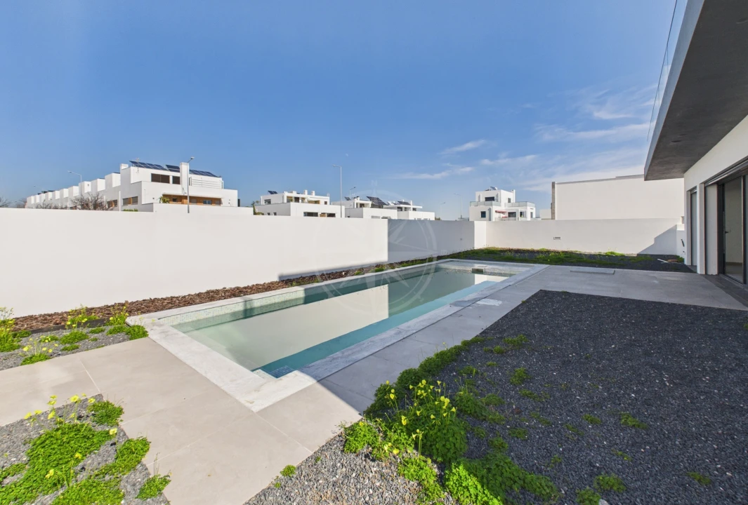 Moradia T6 para Venda em Tavira (Santa Maria e Santiago) Foto 6