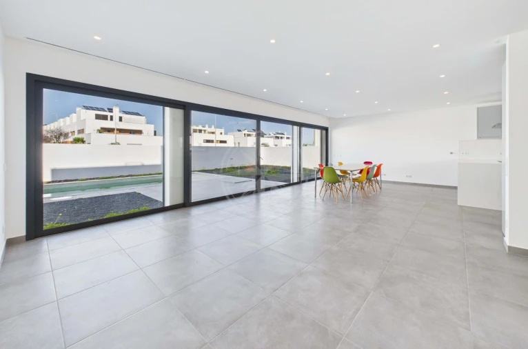 Moradia T6 para Venda em Tavira (Santa Maria e Santiago) Foto 8